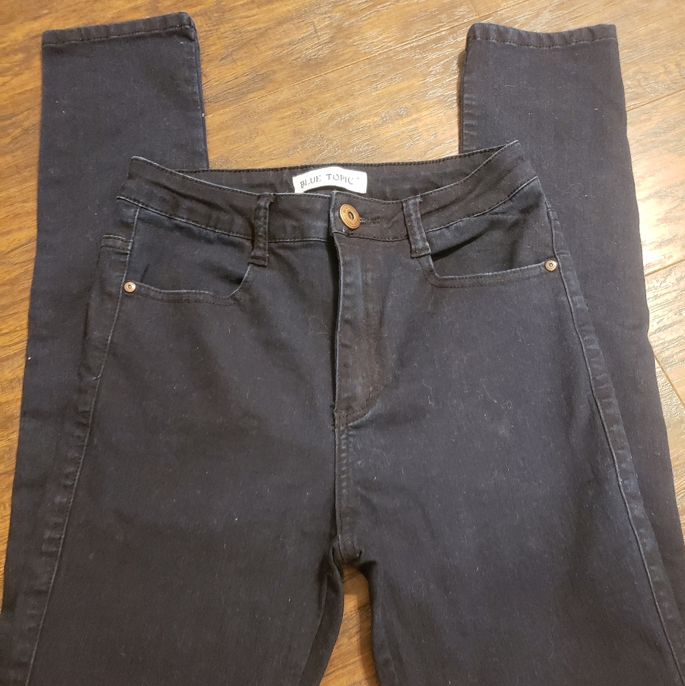 NWOT Skinny Jeggings - Blue Topic
